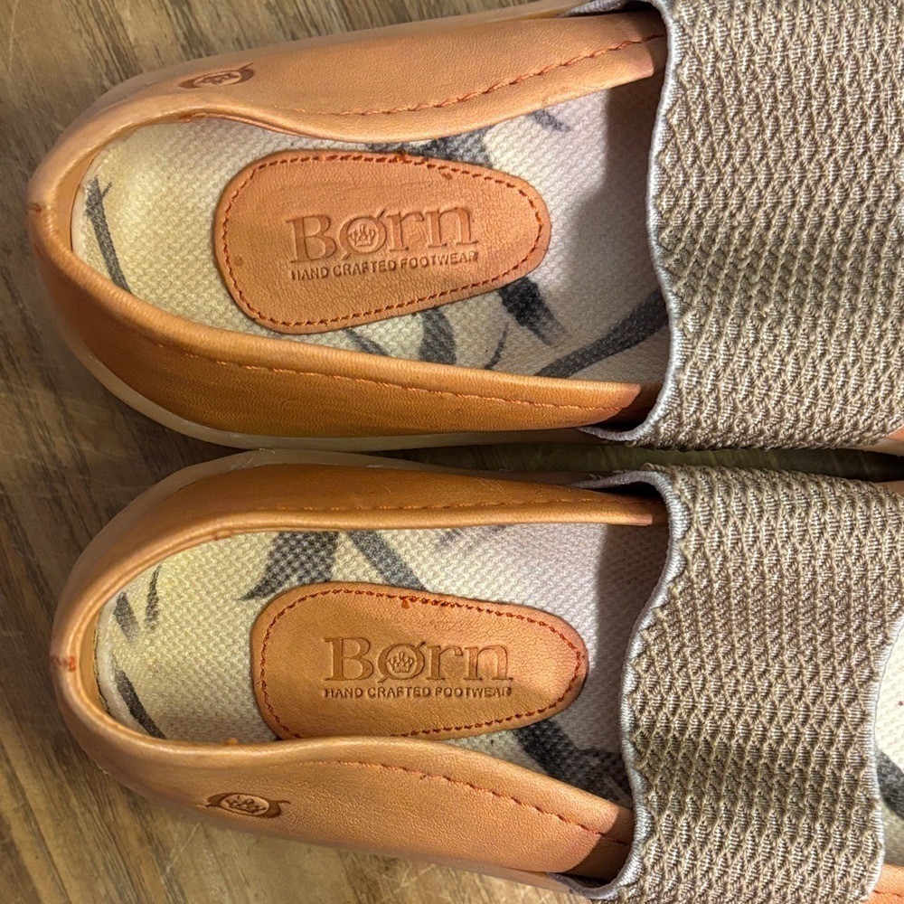 Born Womens Peach Leather Mary Jane Elastic Strap Flats B90608 Size 7.5 EU 38.5 - Picture 6 of 6